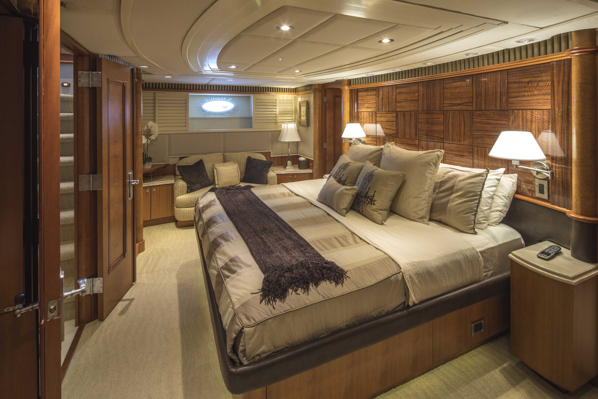 Yacht Child's Play - Master Suite