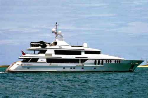 Claire Motor Yacht